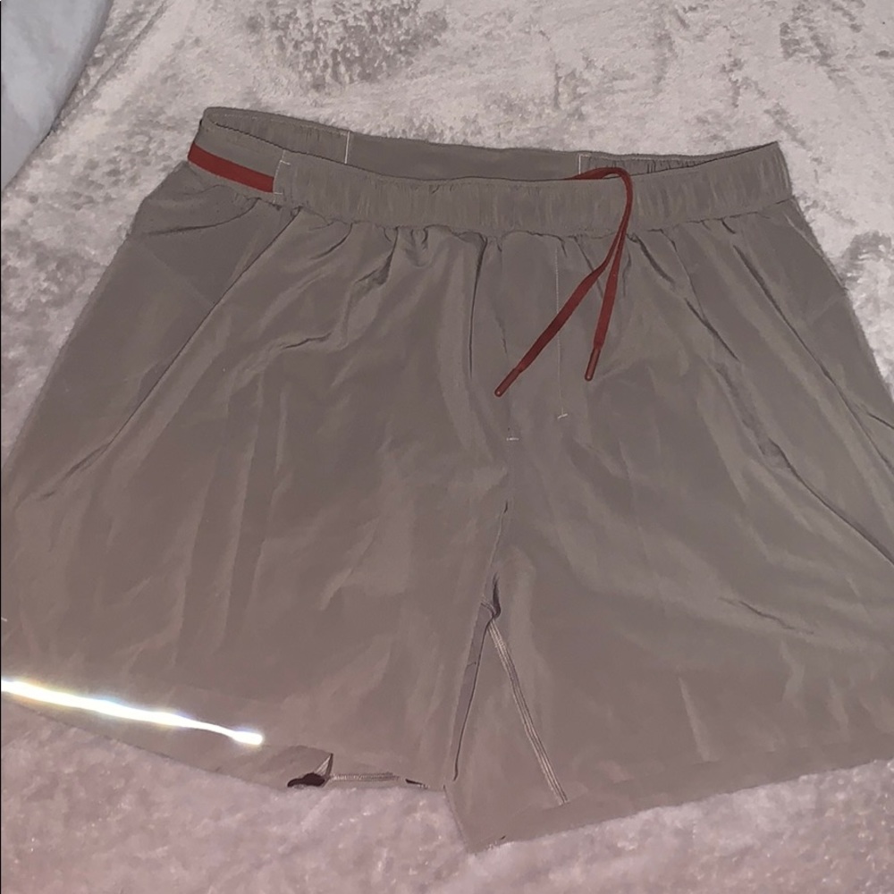 Lululemon SURGE SHORTS 6” Liner